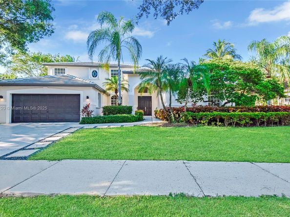 354 Mallard Rd, Weston FL 33327