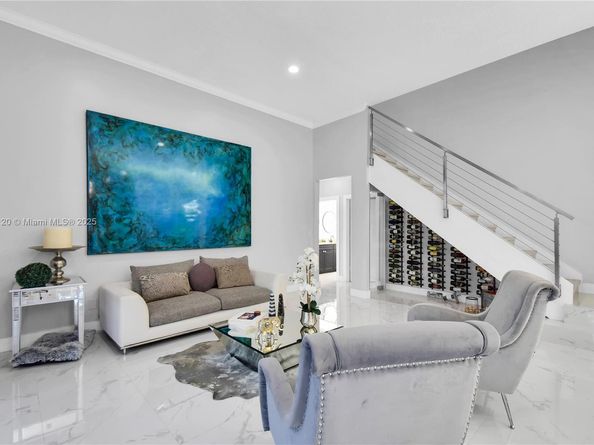 354 Mallard Rd, Weston FL 33327