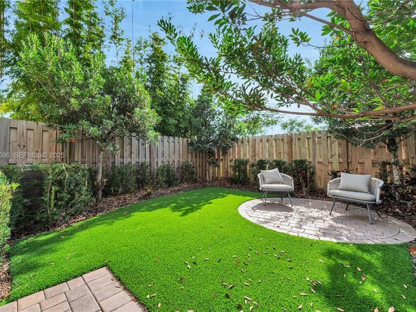 12980 SW 233rd Ter, Homestead FL 33032