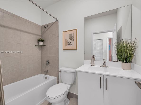 12980 SW 233rd Ter, Homestead FL 33032