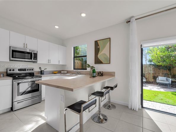 12980 SW 233rd Ter, Homestead FL 33032