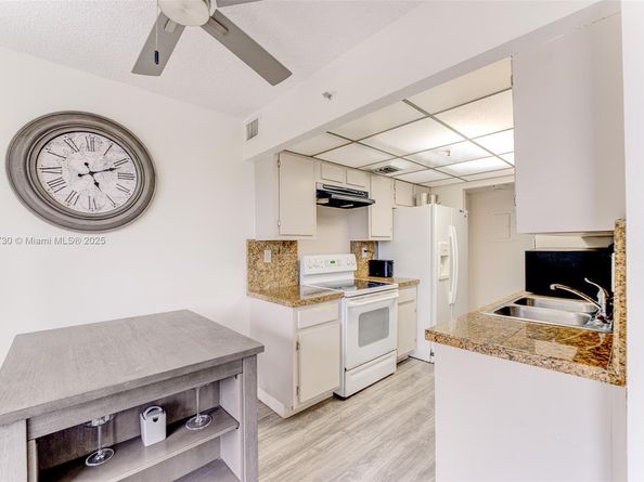 210 174th St 312, Sunny Isles Beach FL 33160