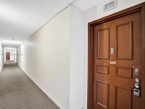 3821 Environ Blvd 309, Lauderhill FL 33319