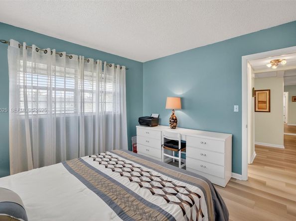 7817 Golf Cir Dr 301, Margate FL 33063