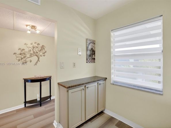 7817 Golf Cir Dr 301, Margate FL 33063