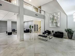 2780 NE 183rd St 810, Aventura FL 33160