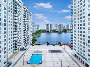 2780 NE 183rd St 810, Aventura FL 33160