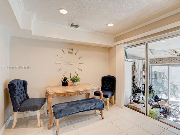 2326 Harding St, Hollywood FL 33020