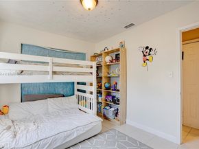 2326 Harding St, Hollywood FL 33020