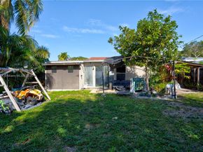 2326 Harding St, Hollywood FL 33020