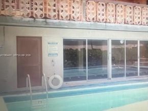 211 NE 8th Ave 108, Hallandale Beach FL 33009