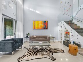 8174 NW 114th Pl, Doral FL 33178