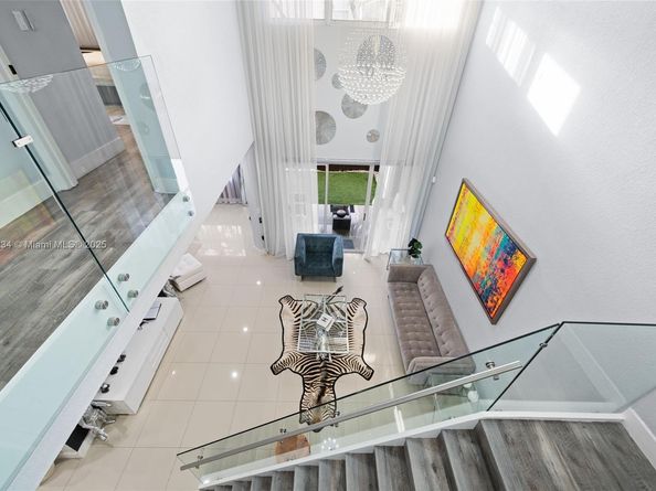 8174 NW 114th Pl, Doral FL 33178