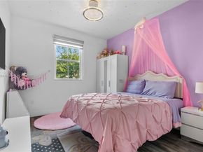 8174 NW 114th Pl, Doral FL 33178