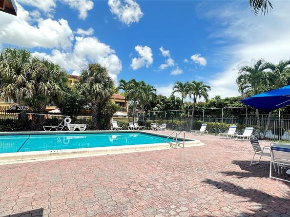 4091 Sierra Te 4091, Sunrise FL 33351