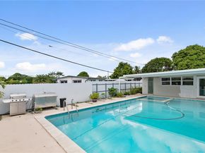 19602 NW 37th Ct, Miami Gardens FL 33055