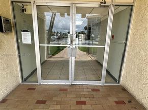 701 Three Islands Blvd 110, Hallandale Beach FL 33009