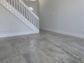 1090 SE 6th Ave, Dania Beach FL 33004