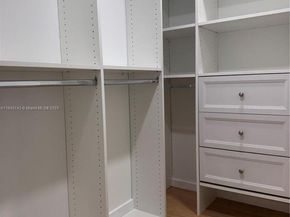 1090 SE 6th Ave, Dania Beach FL 33004