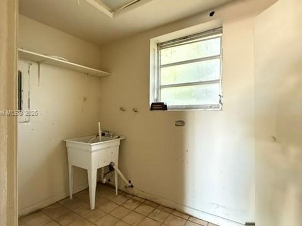 12942 Ixora Rd, North Miami FL 33181