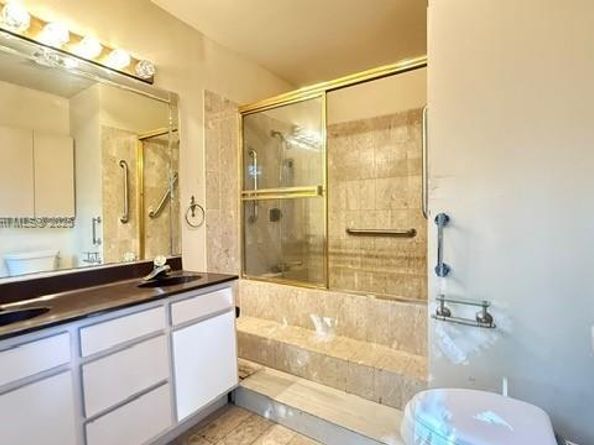 12942 Ixora Rd, North Miami FL 33181
