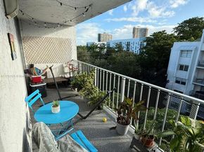 650 NE 64th St G503, Miami FL 33138