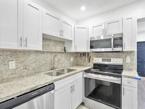 3249 NW 51st St, Miami FL 33142
