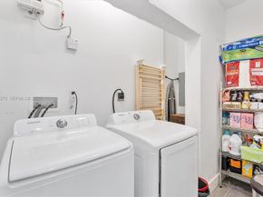3249 NW 51st St, Miami FL 33142