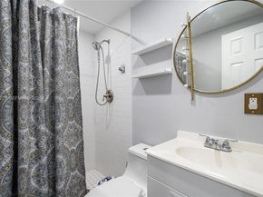 3249 NW 51st St, Miami FL 33142