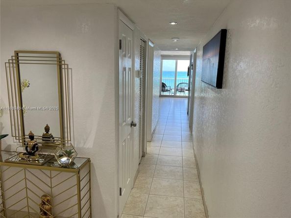 400 N Surf Rd 506, Hollywood FL 33019