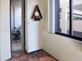 540 Brickell Key Dr 316, Miami FL 33131