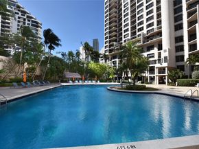 540 Brickell Key Dr 316, Miami FL 33131