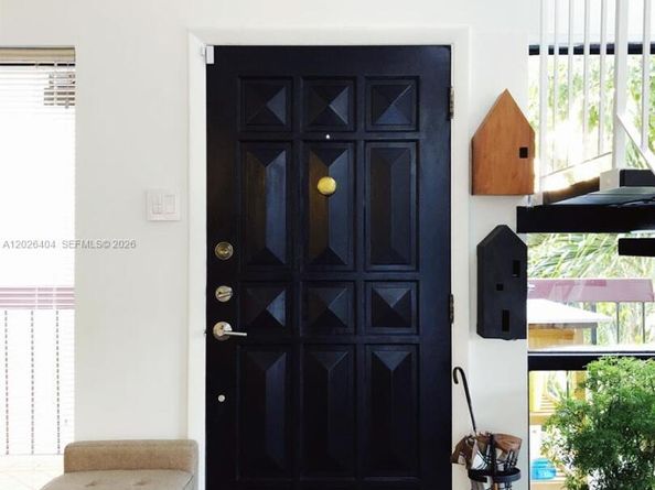 Undisclosed Address #A12026404, Miami FL 33129