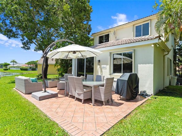 4275 Ironwood Ct, Weston FL 33331