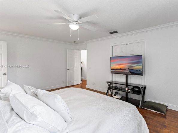 4275 Ironwood Ct, Weston FL 33331