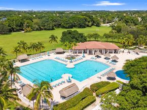 4275 Ironwood Ct, Weston FL 33331