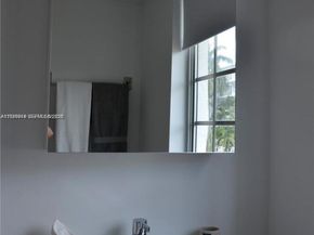 700 16th St 201, Miami Beach FL 33139