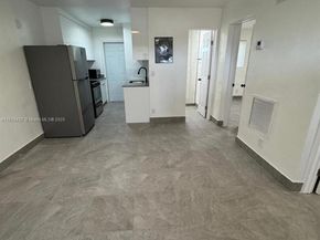 516 NW 18th Ave, Fort Lauderdale FL 33311