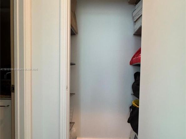 9055 SW 73rd Ct 406, Miami FL 33156