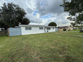 1950 NW 190th Ter, Miami Gardens FL 33056