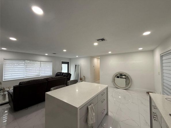 1950 NW 190th Ter, Miami Gardens FL 33056