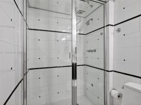 3140 S Ocean Dr PH4, Hallandale Beach FL 33009