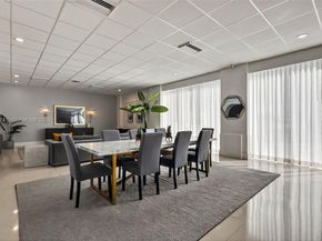 3140 S Ocean Dr PH4, Hallandale Beach FL 33009