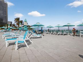 3140 S Ocean Dr PH4, Hallandale Beach FL 33009