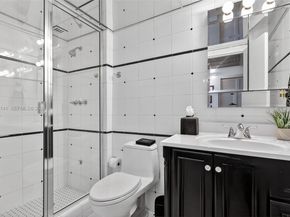 3140 S Ocean Dr PH4, Hallandale Beach FL 33009