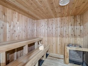 3140 S Ocean Dr PH4, Hallandale Beach FL 33009