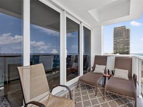 3140 S Ocean Dr PH4, Hallandale Beach FL 33009