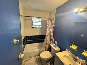 2995 SW 64th Ave, Miramar FL 33023