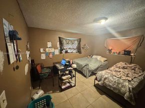 2995 SW 64th Ave, Miramar FL 33023