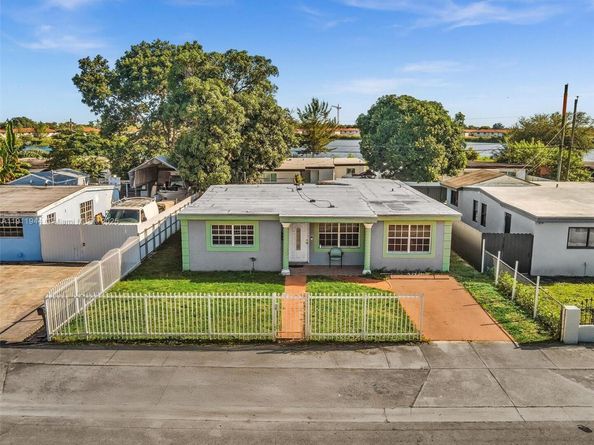 1890 Rutland St, Opa-Locka FL 33054